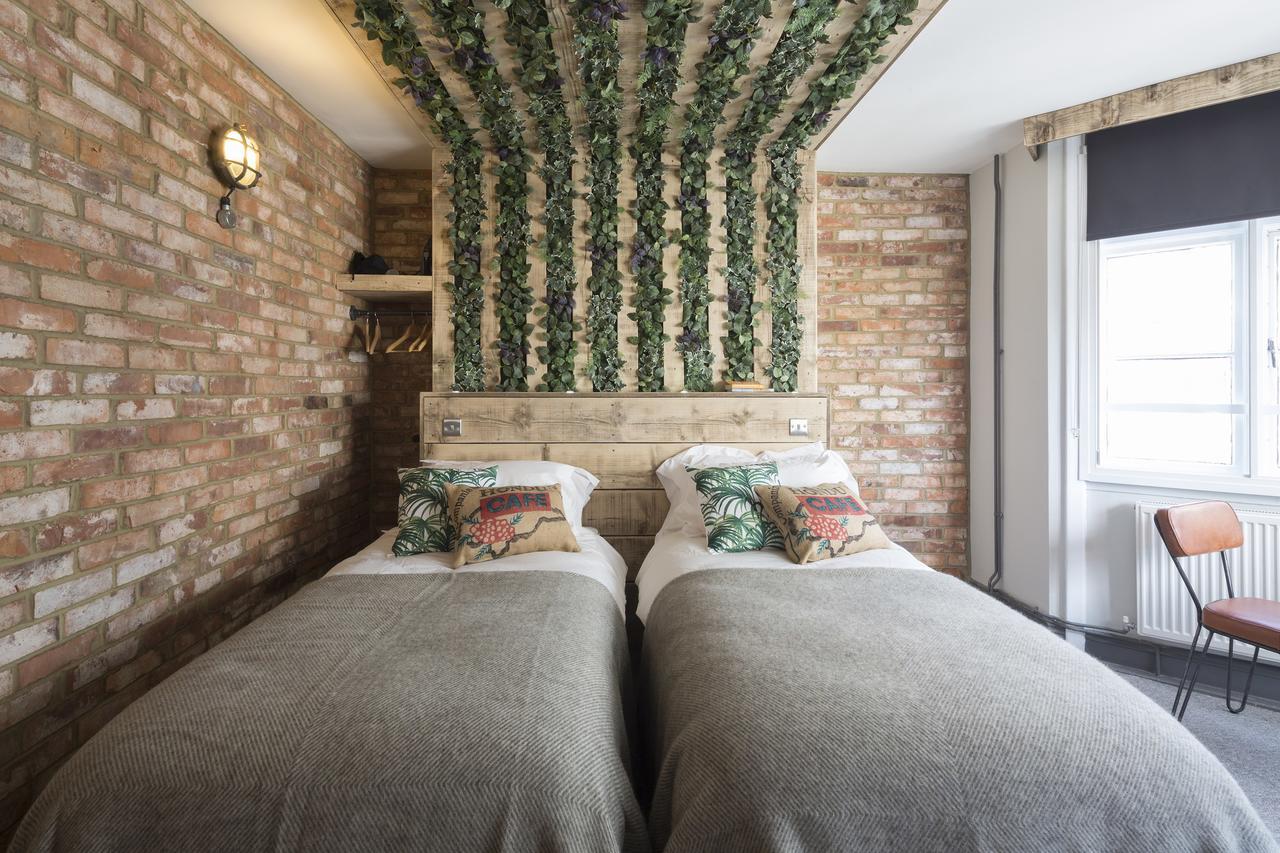 One Broad Street 3* Hove
