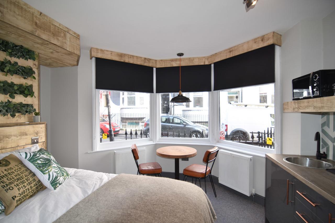 One Broad Street 3* Hove