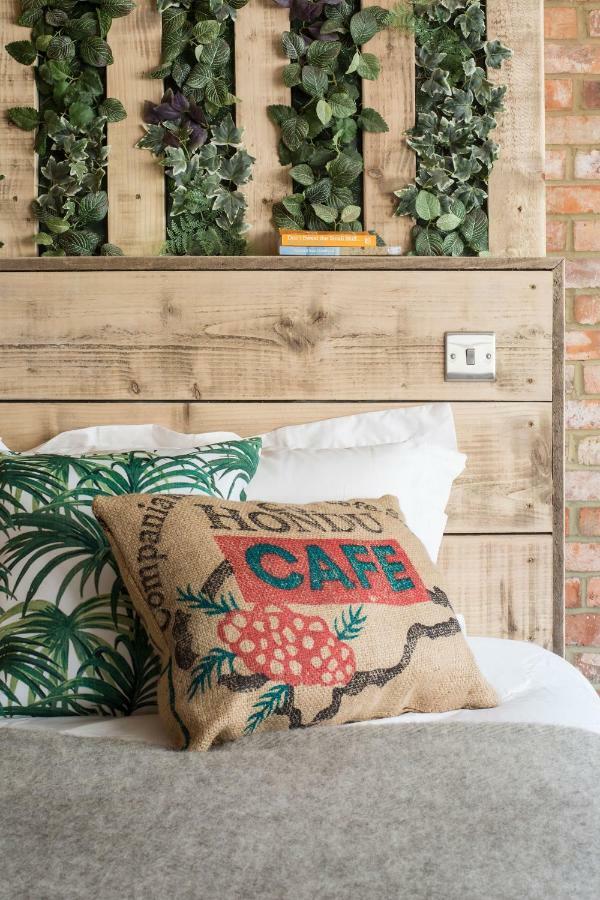 One Broad Street 3* Hove